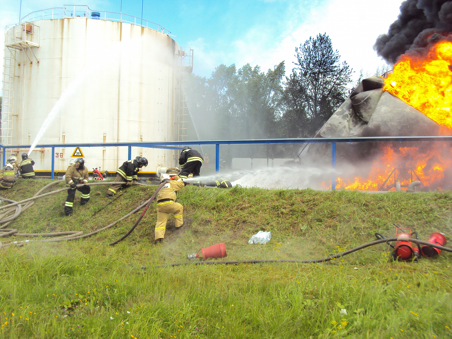 Тушение пожаров и ликвидация ЧС